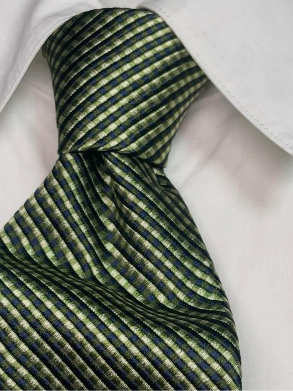 Brooks Brothers SILK Preppy Navy Green Gold Check Tie Made in USA 58” EUC